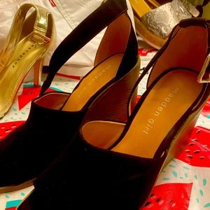 Beautiful black suede wedges